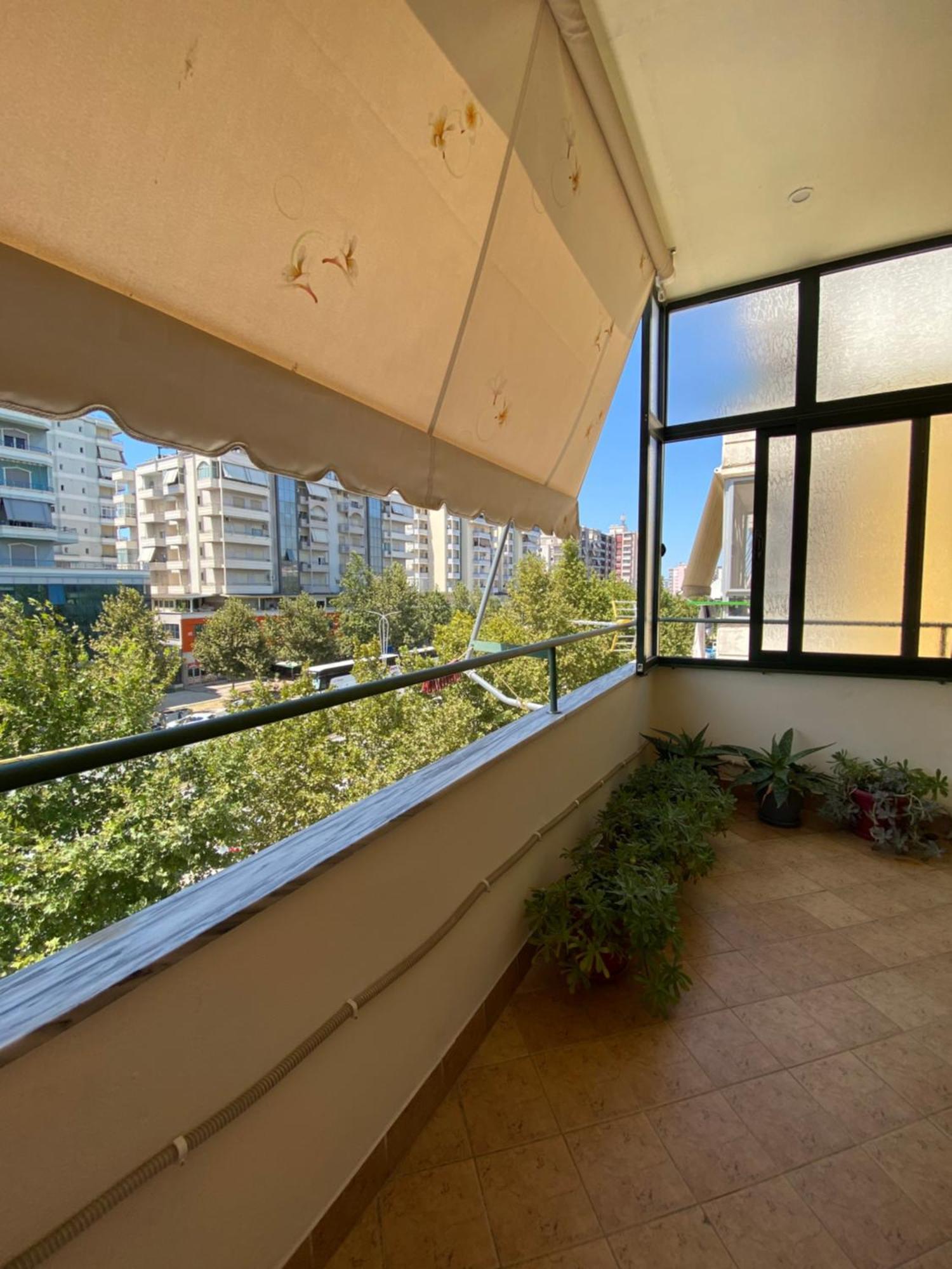 Rikardo Apartament Apartment Vlore Ngoại thất bức ảnh