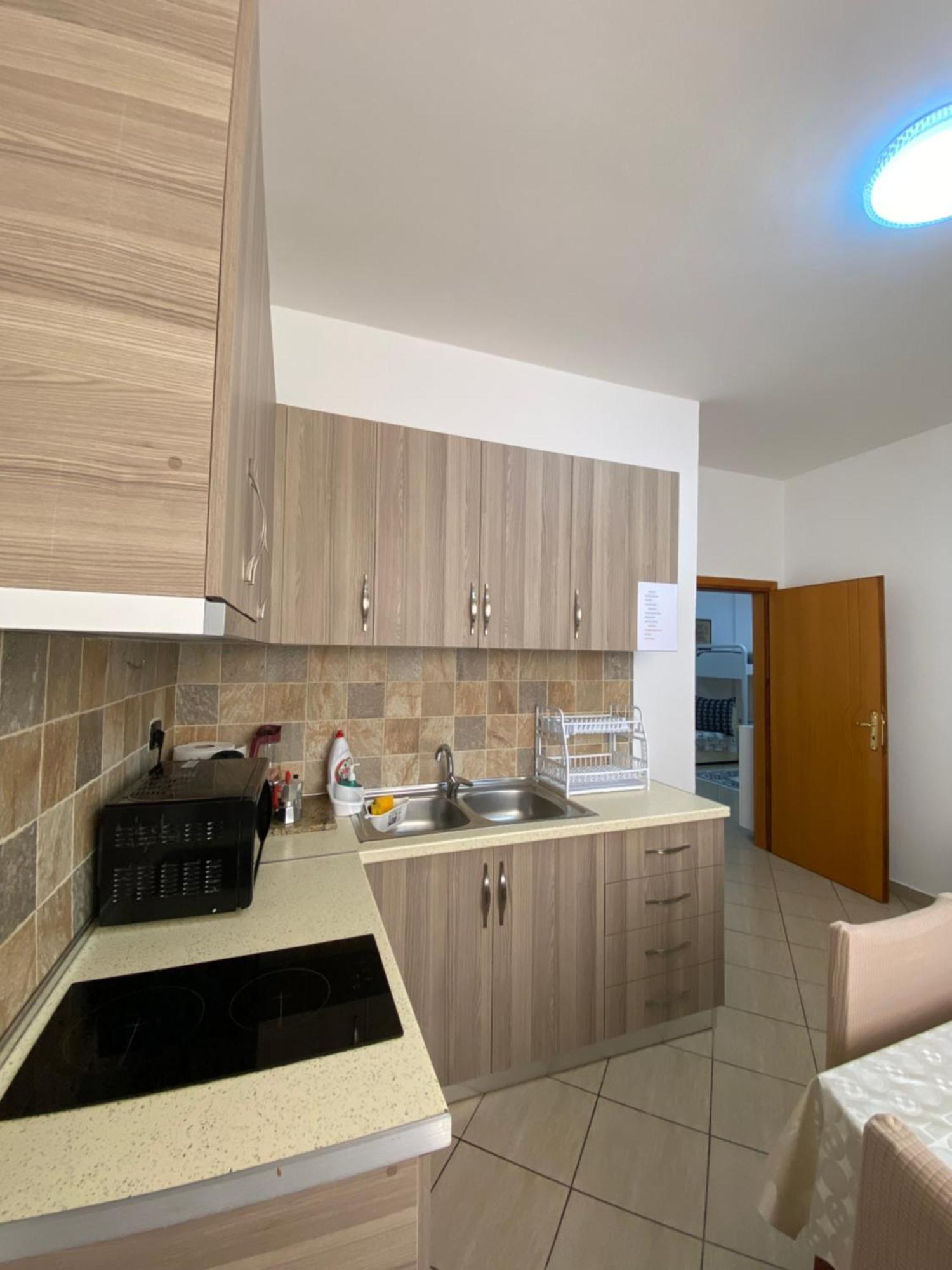 Rikardo Apartament Apartment Vlore Ngoại thất bức ảnh