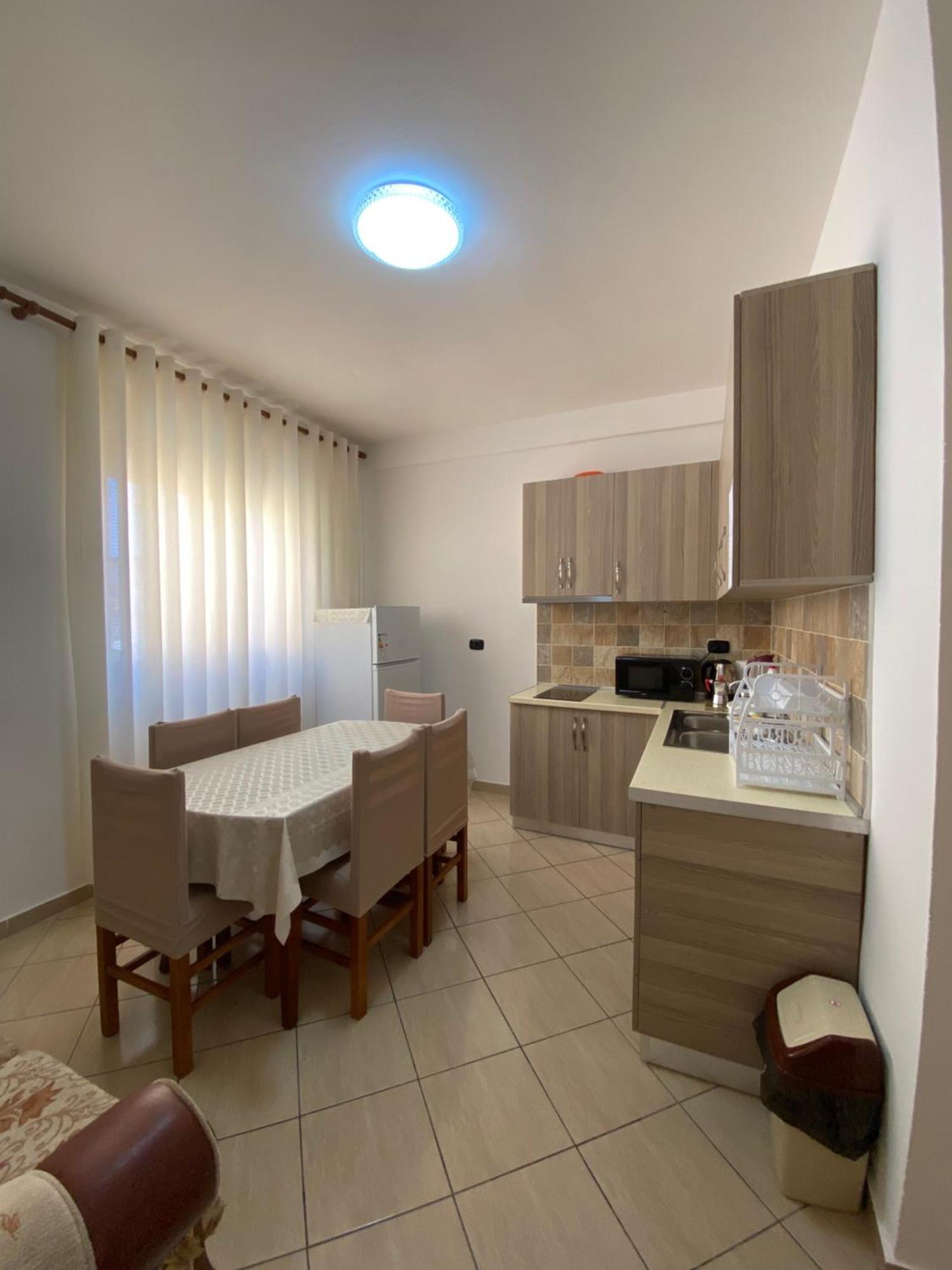 Rikardo Apartament Apartment Vlore Ngoại thất bức ảnh