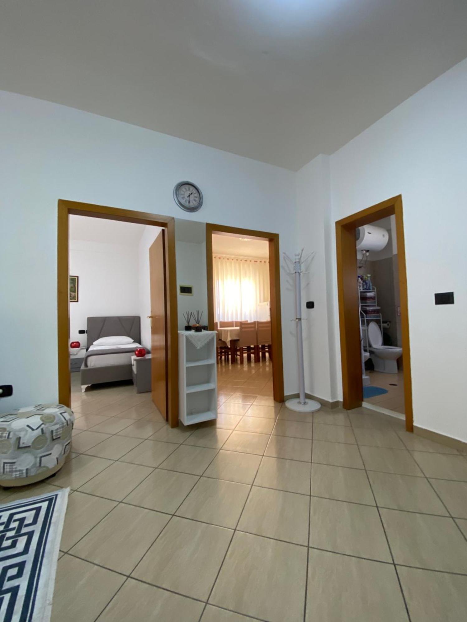 Rikardo Apartament Apartment Vlore Ngoại thất bức ảnh