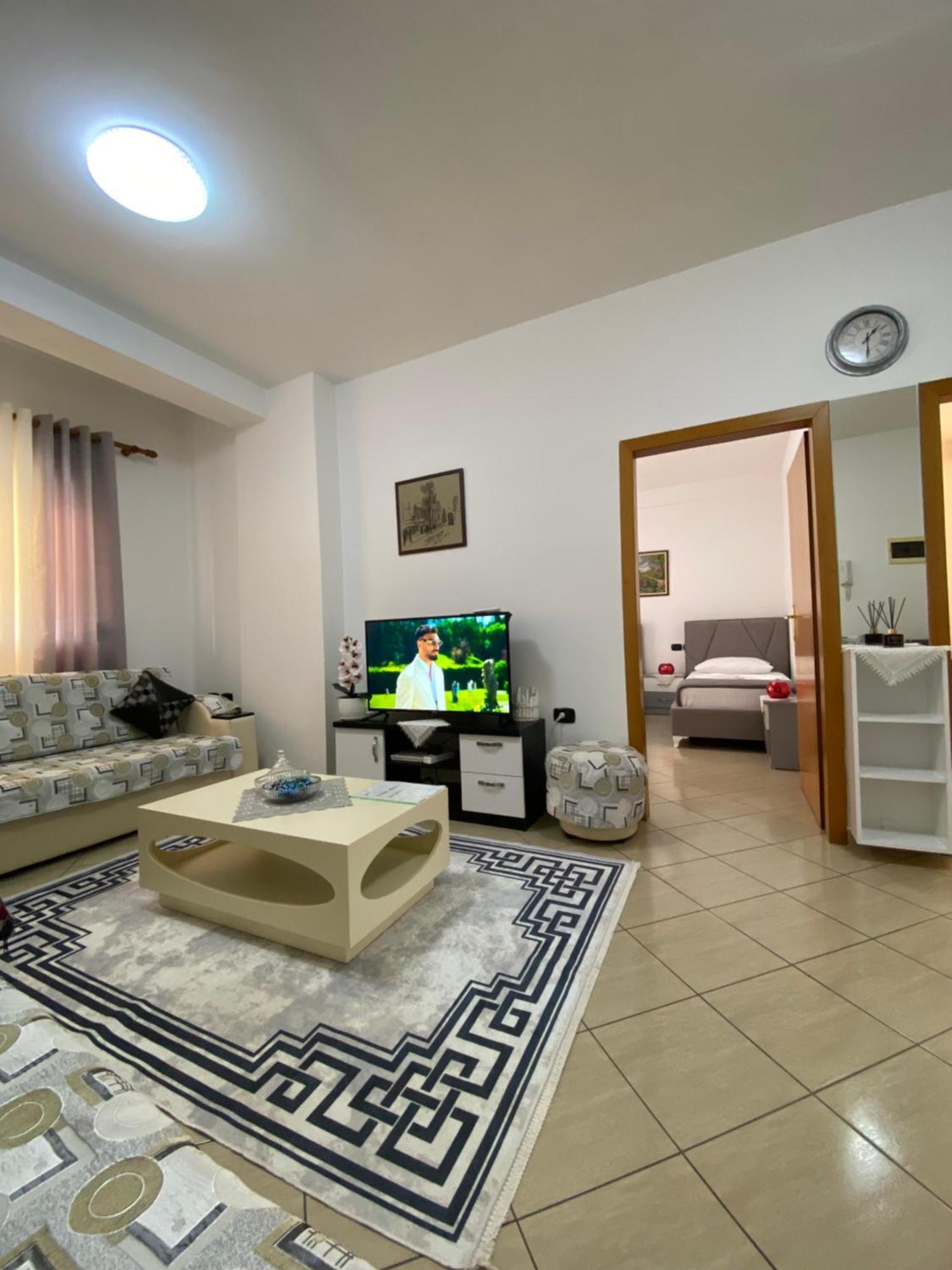 Rikardo Apartament Apartment Vlore Ngoại thất bức ảnh